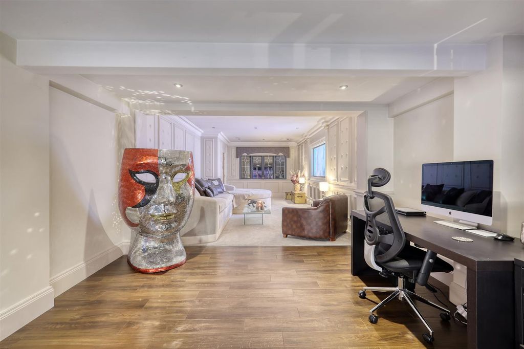 Additional image 7 of 4 bed detached house for saleCourtland Drive, Chigwell IG7