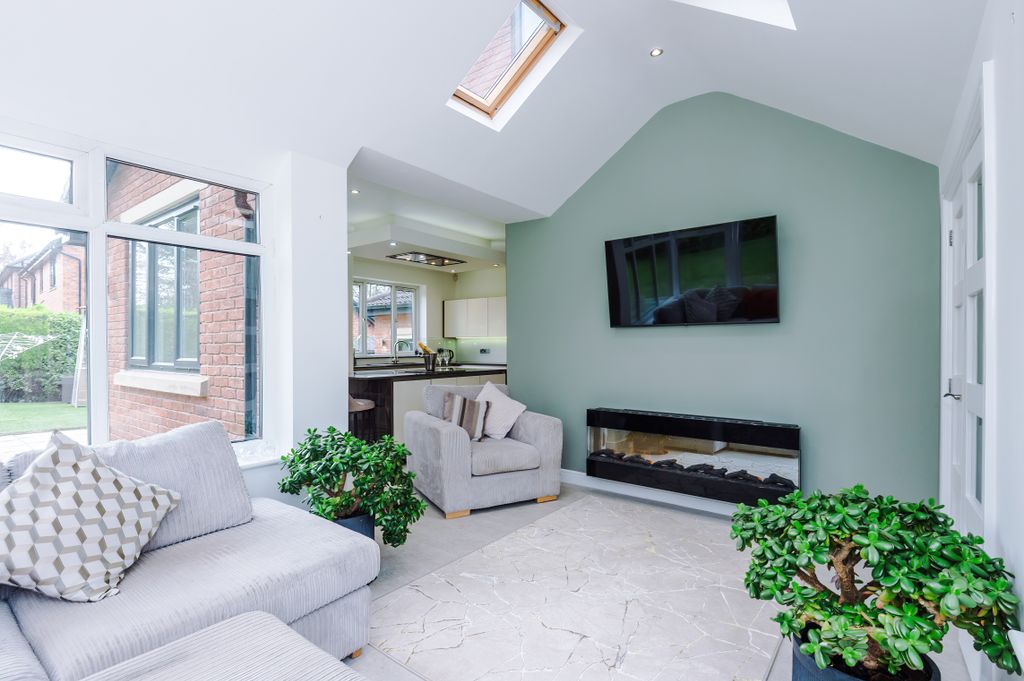 Additional image 16 of 5 bed detached house for saleParkside Drive South, Whittle-Le-Woods, Chorley, Lancashire PR6