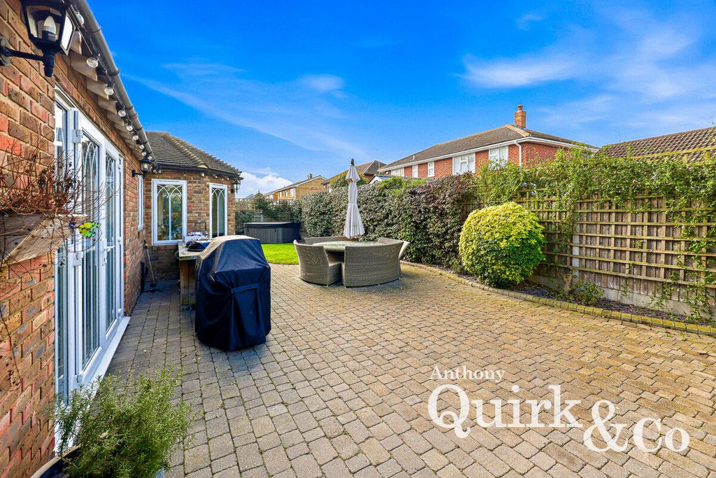 Additional image 45 of 4 bed detached house for saleHannett Road, Canvey Island SS8