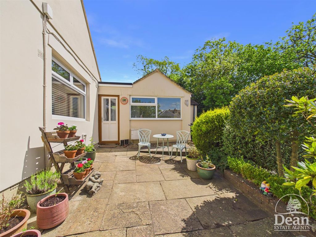 Additional image 31 of 3 bed detached bungalow for saleSt. Whites Road, Cinderford GL14