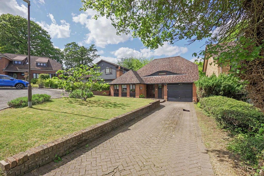 Additional image 5 of 4 bed detached house for saleWoodlands, Walderslade Woods, Chatham ME5