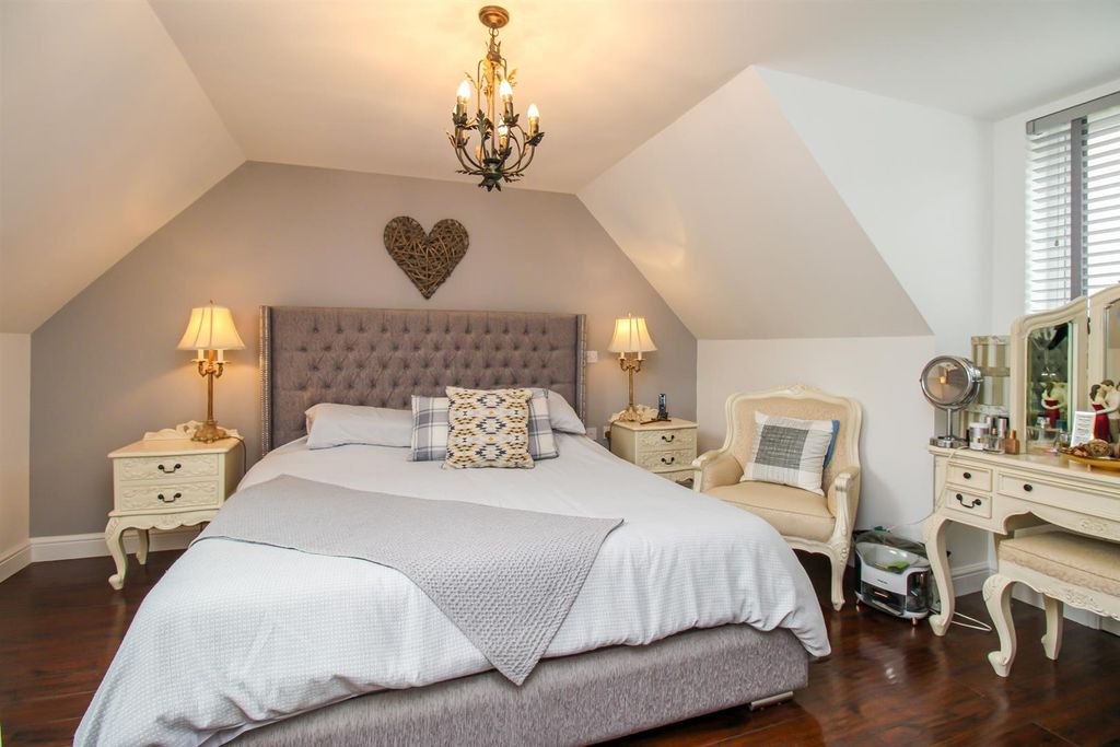 Additional image 13 of 4 bed detached house for saleWood Lane, Castleford WF10