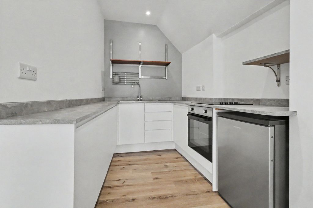 Additional image 3 of 1 bed flat for saleBroad Street, South Molton EX36
