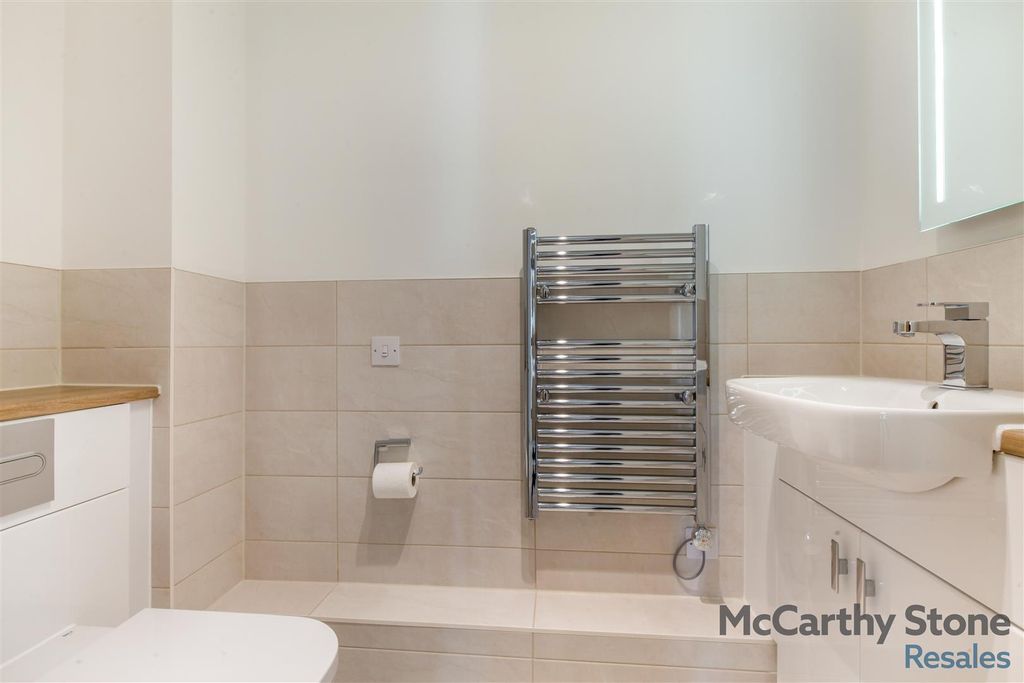 Additional image 16 of 2 bed flat for saleMiami House, Princes Road, Chelmsford, Essex CM2