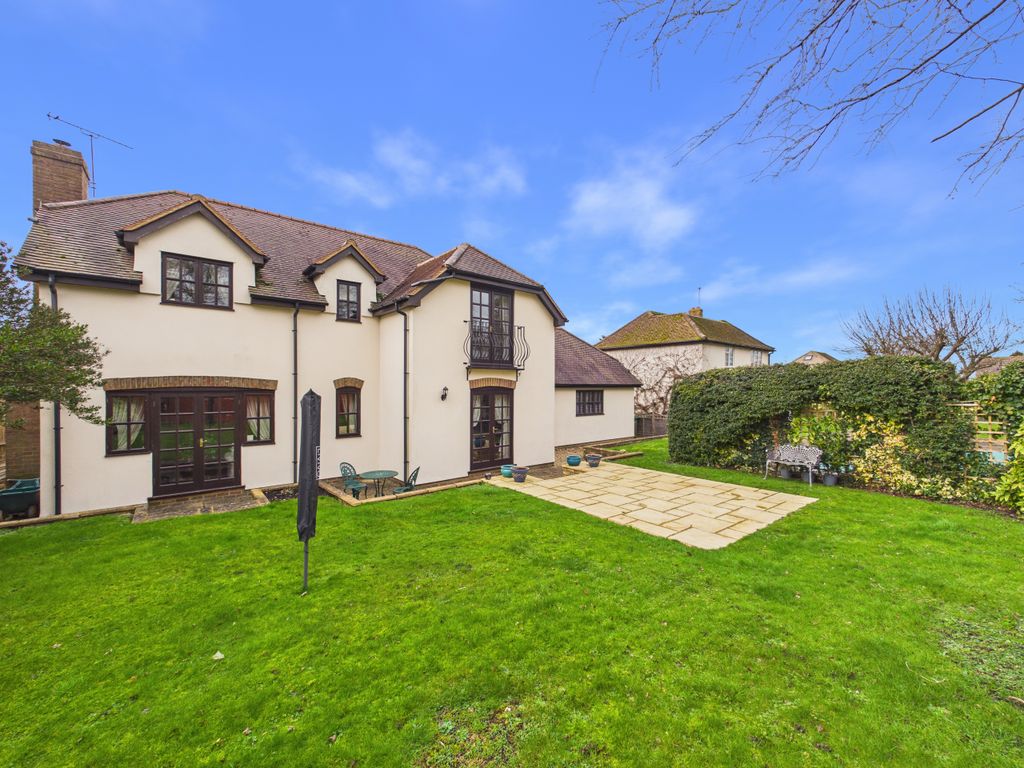 Additional image 18 of 4 bed detached house for saleThe Lane, Lower Icknield Way, Chinnor, Oxfordshire OX39