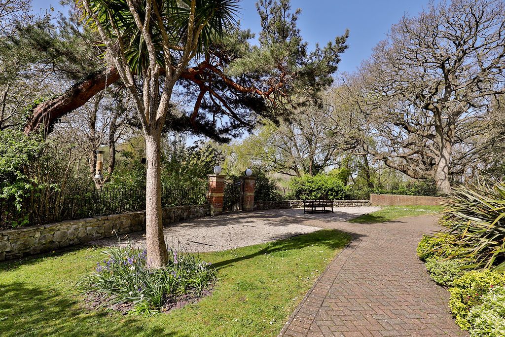 Additional image 28 of 3 bed flat for saleDragoon Way, Christchurch BH23