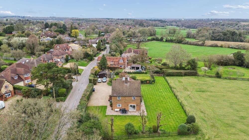 Additional image 30 of 6 bed detached house for saleTwo Dells Lane, Ashley Green, Chesham HP5