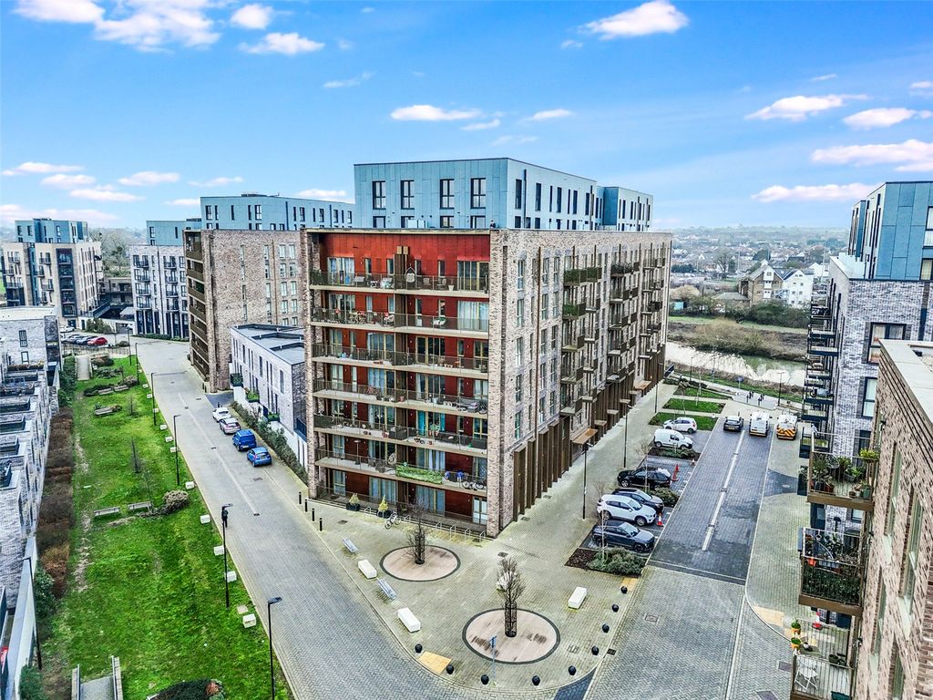 Additional image 20 of 2 bed flat for saleWharf Road, Chelmsford, Essex CM2