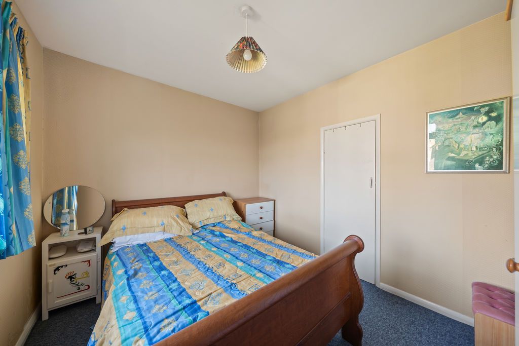 Additional image 11 of 3 bed detached house for saleFullerton Road, Carshalton Beeches SM5