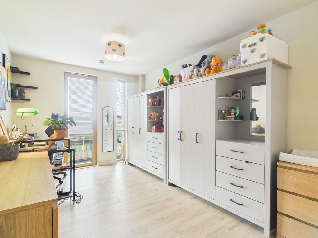 Additional image 6 of 2 bed flat for saleDock Head Road, Chatham ME4