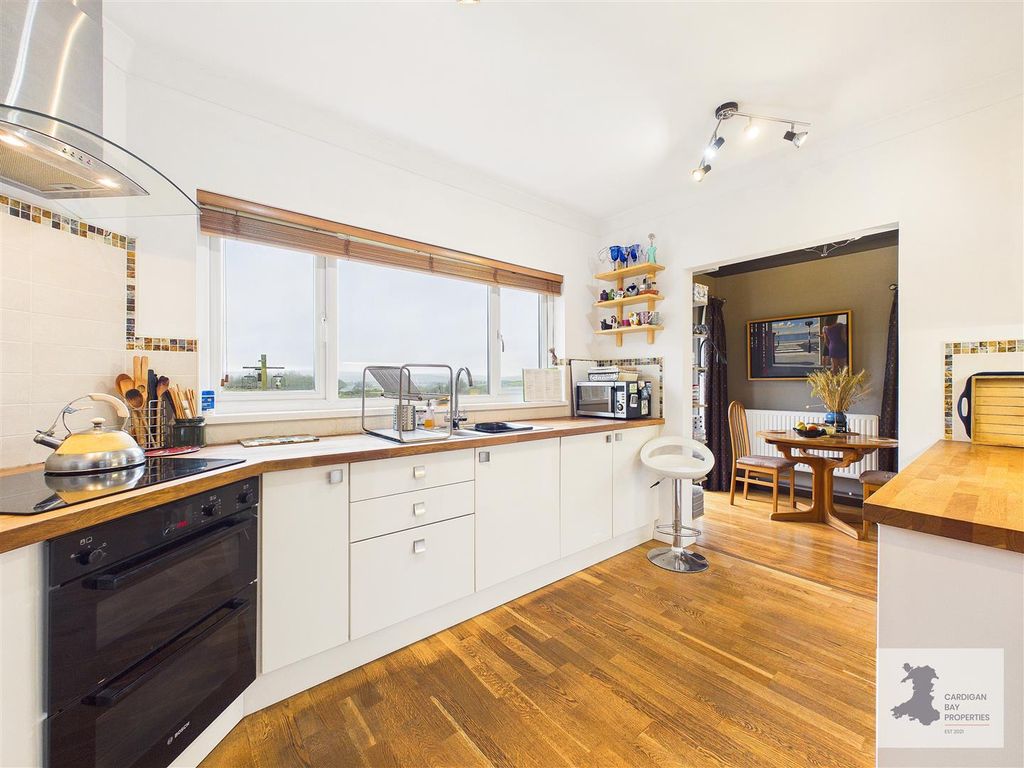 Additional image 8 of 3 bed detached bungalow for saleCaemorgan Road, Cardigan SA43