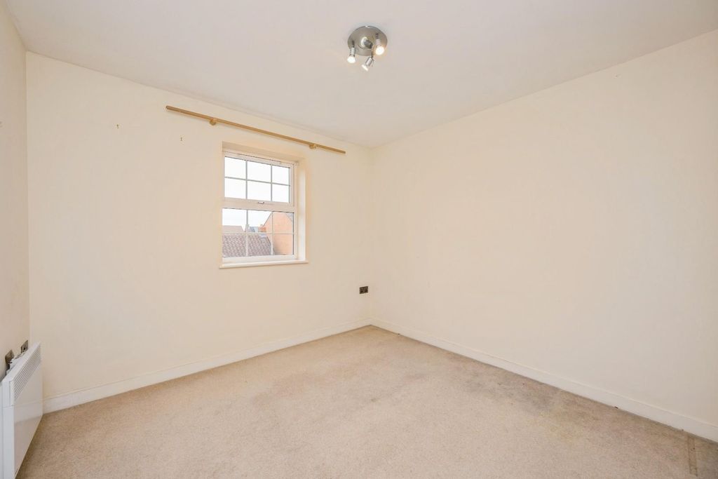 Additional image 5 of 1 bed flat for saleHarleston House, Deykin Road, Lichfield, Staffordshire WS13