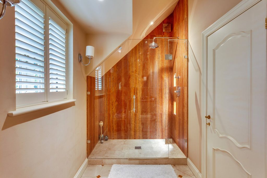 Additional image 13 of 3 bed country house for saleChinnor Hill, Chinnor, Oxfordshire OX39