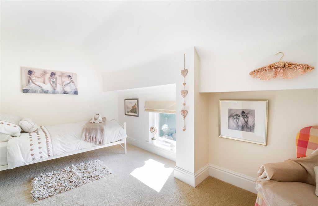 Additional image 52 of 4 bed property for saleHawthorne Barns, Walton Back Lane, Somersall, Chesterfield S42