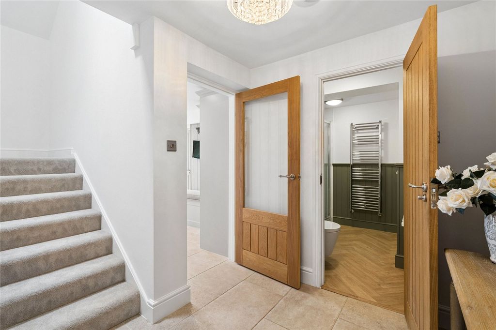 Additional image 10 of 4 bed detached house for saleCrossway, Chesham, Buckinghamshire HP5