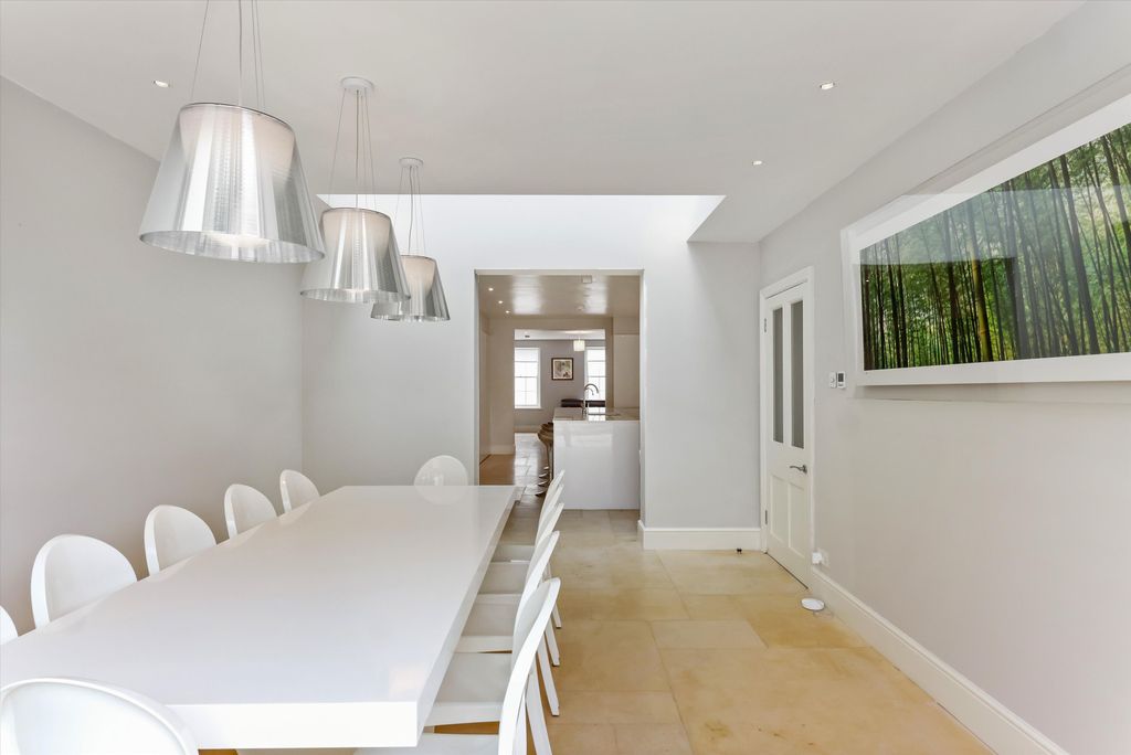 Additional image 6 of 5 bed terraced house for saleLypiatt Terrace, Cheltenham, Gloucestershire GL50