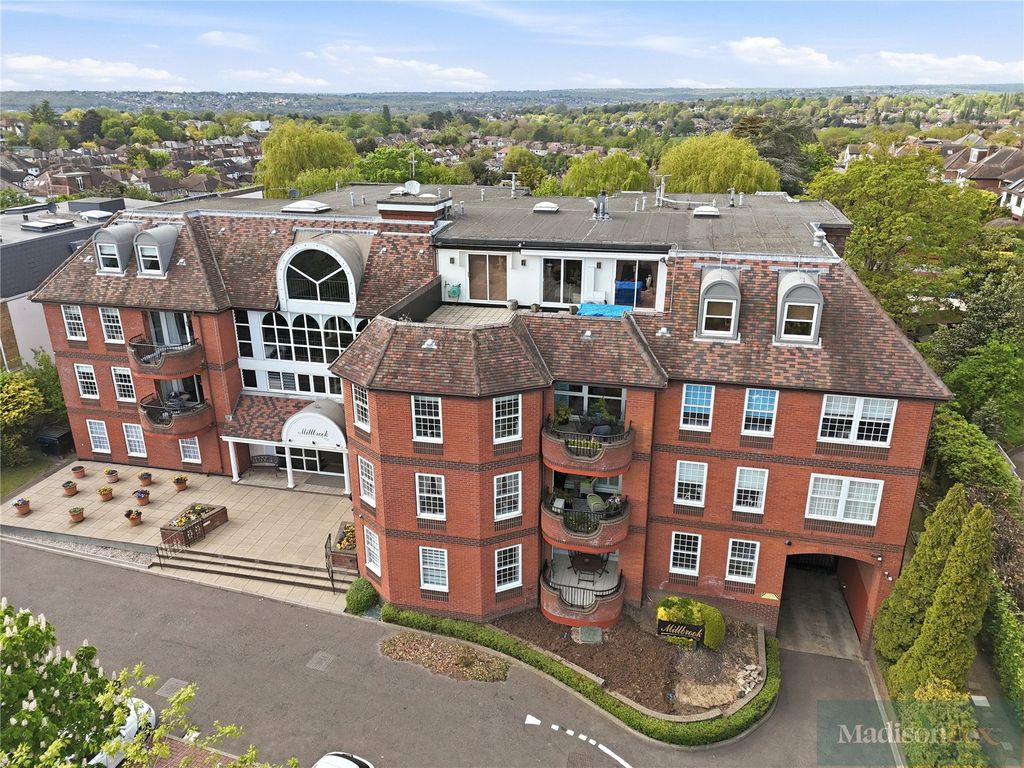Additional image 30 of 2 bed flat for saleManor Road, Chigwell, Essex IG7