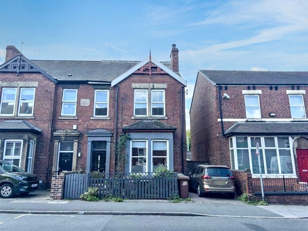 Additional image 2 of 3 bed flat for saleFerrybridge Road, Castleford WF10