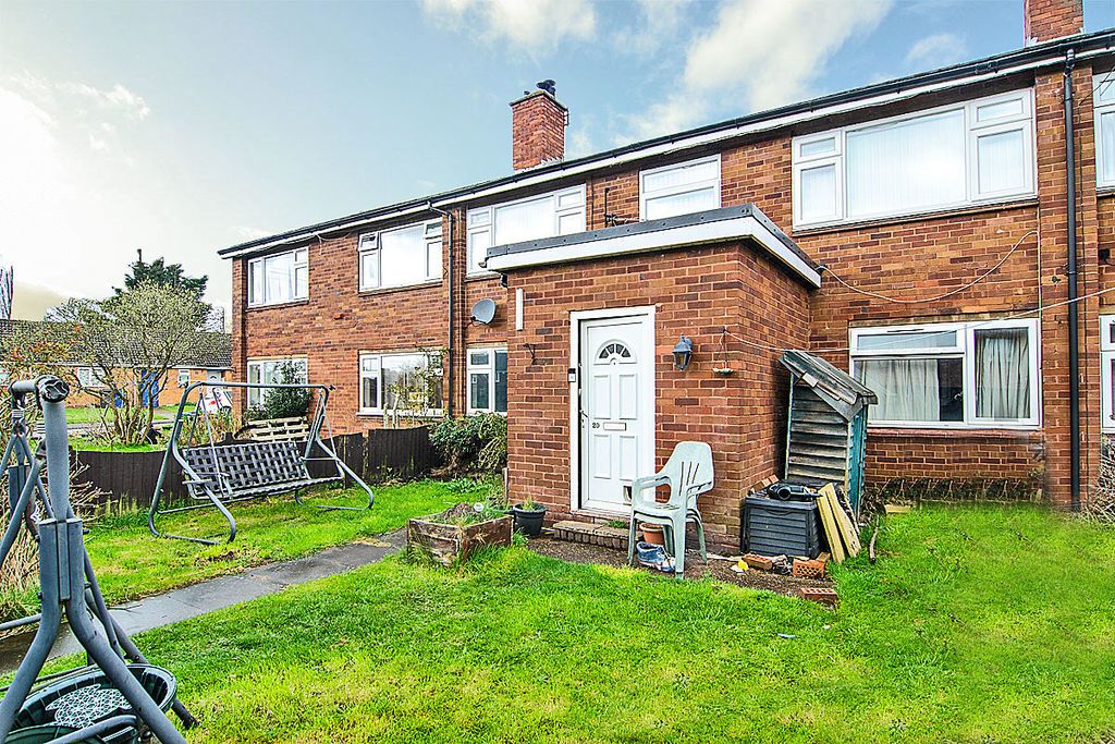 2 bed flat for saleCottage Close, Burntwood WS7