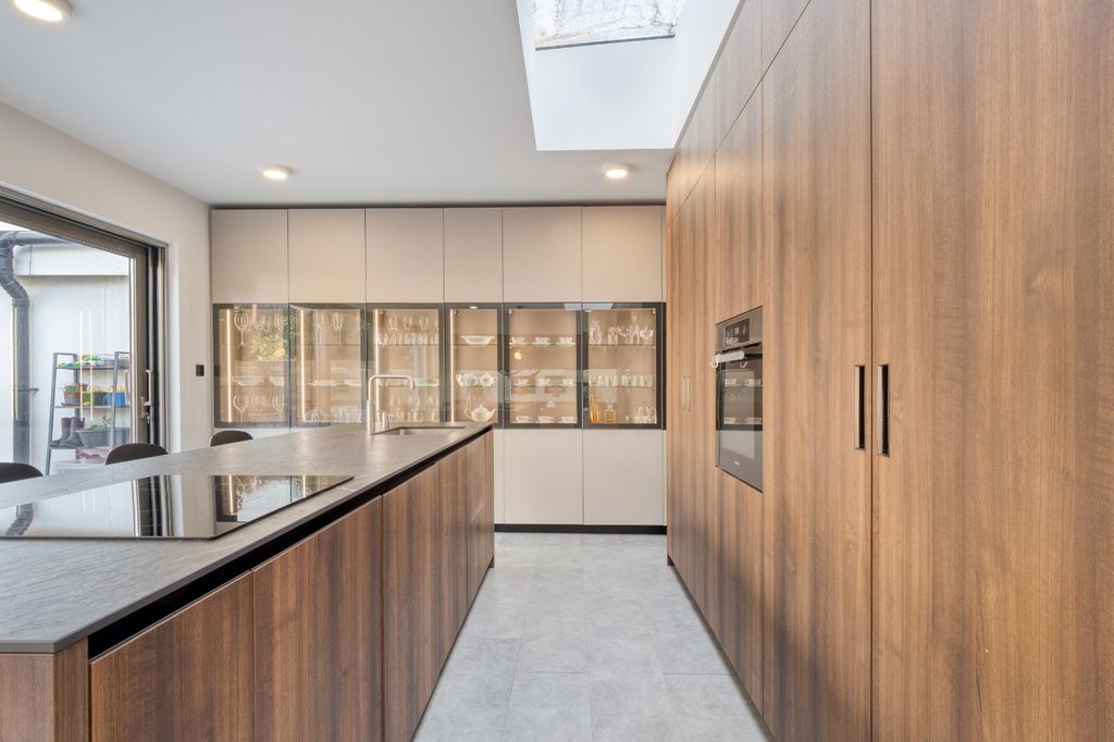 Additional image 4 of 4 bed semi-detached house for saleRuskin Road, Carshalton SM5
