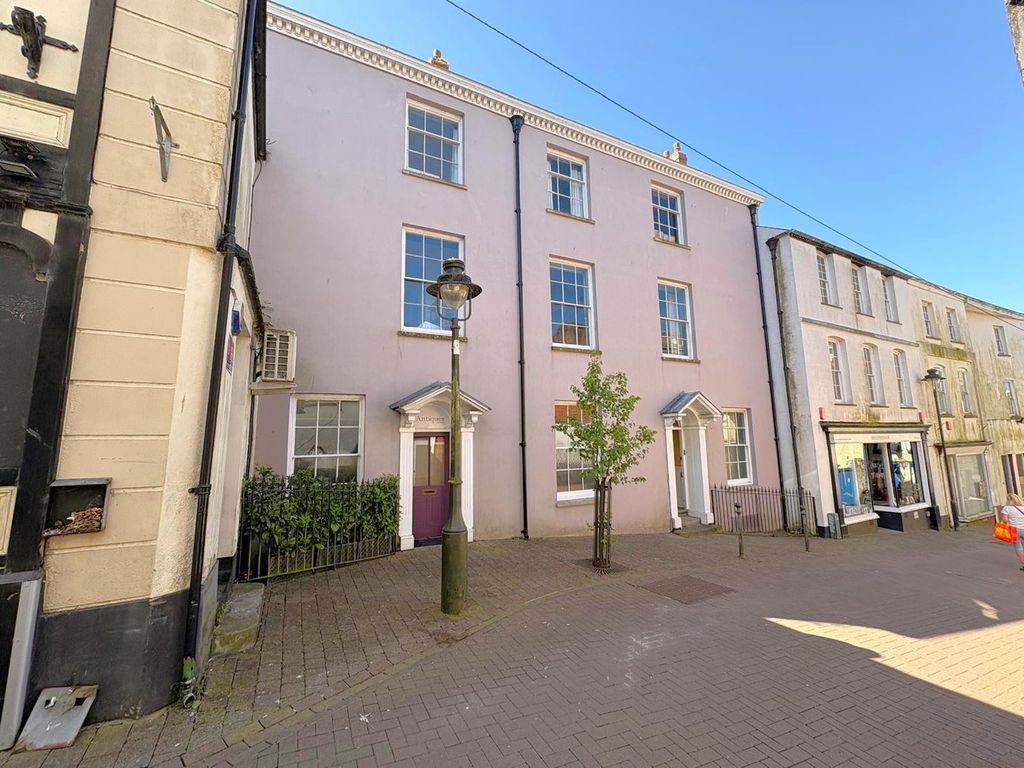 Additional image 53 of 9 bed town house for saleSt Marys Street, Carmarthen SA31