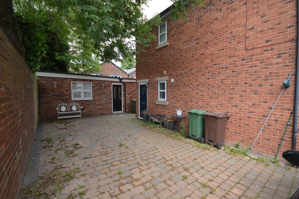 Additional image 25 of 4 bed detached house for saleLumley Street, Castleford WF10