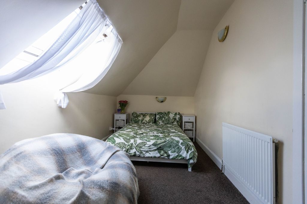 Additional image 12 of 2 bed flat for saleHill Street, Dunoon PA23