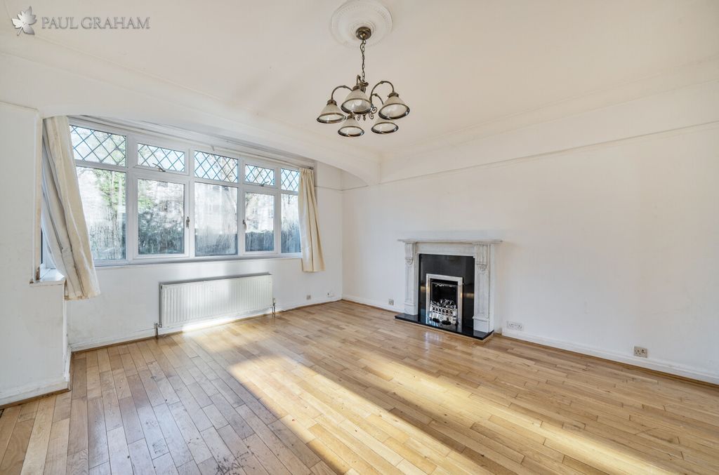 Additional image 2 of 3 bed semi-detached house for saleDenmark Road, Carshalton SM5