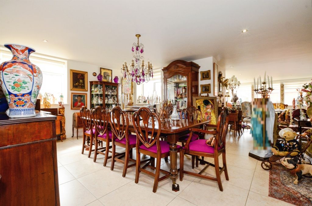 Additional image 30 of 3 bed penthouse for saleMarlborough Drive, Bushey WD23