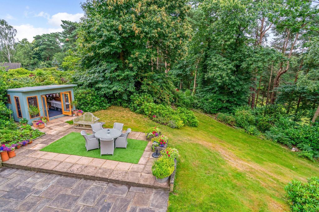 Additional image 21 of 4 bed detached house for saleAzalea Way, Camberley GU15