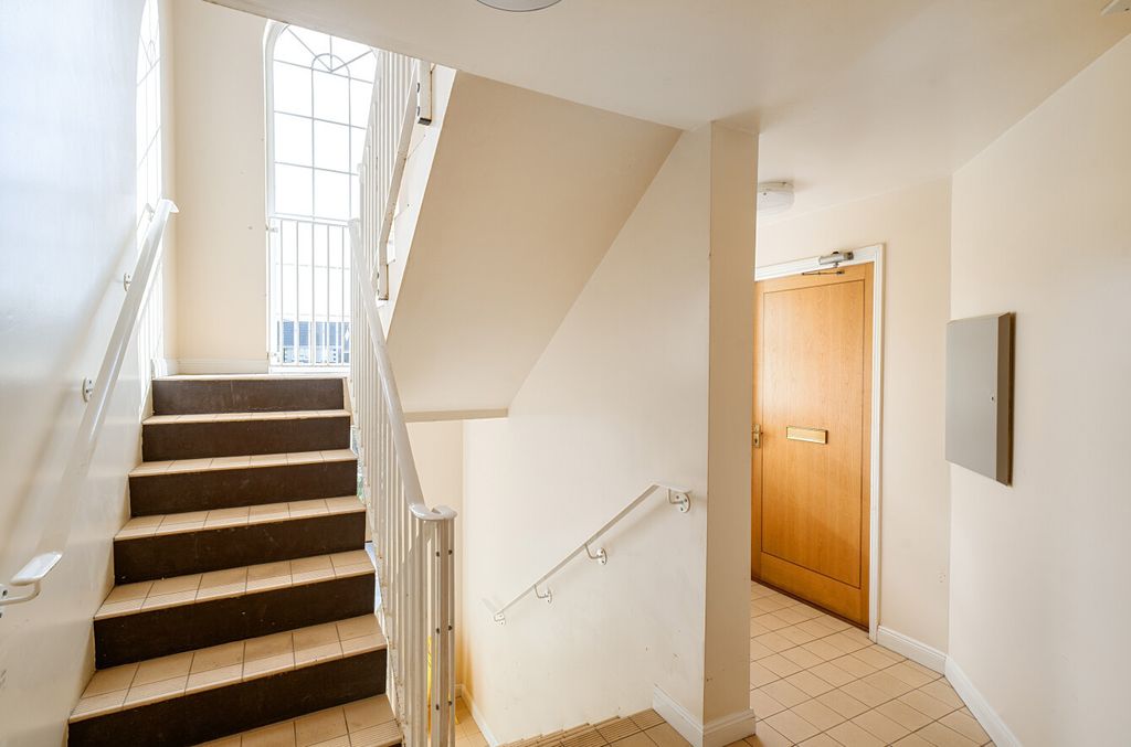 Additional image 7 of 2 bed flat for saleHarris Close, Kelly Bray, Callington, Cornwall PL17