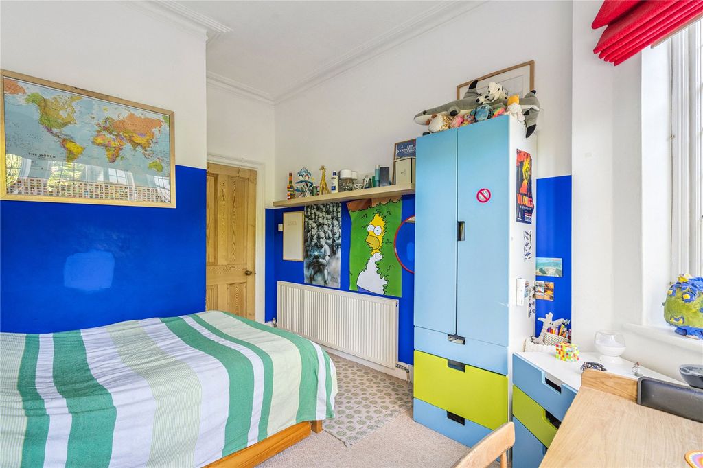 Additional image 17 of 2 bed flat for saleLycrome Road, Chesham, Buckinghamshire HP5