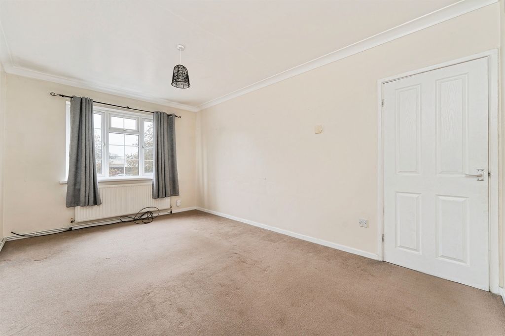 Additional image 7 of 1 bed flat for saleCreek Road, March PE15