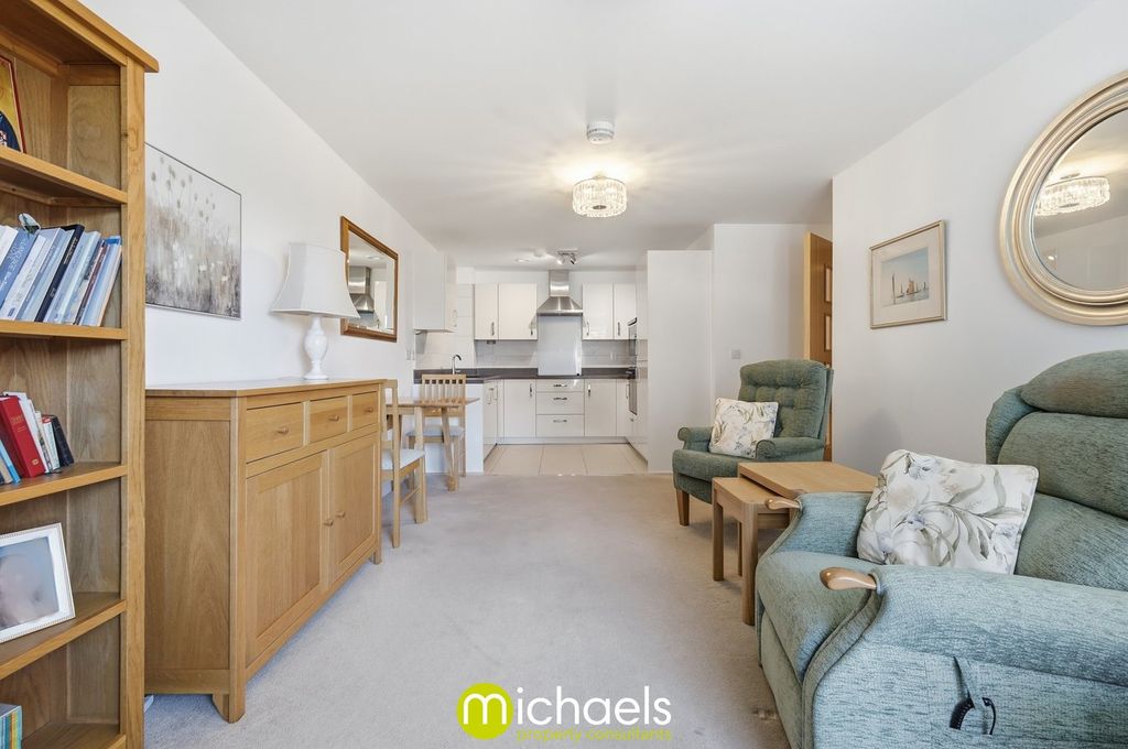 Additional image 6 of 2 bed flat for saleButt Road, Colchester, Colchester CO2