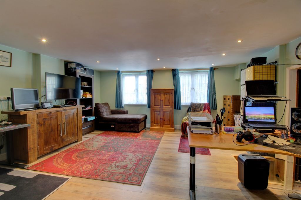 Additional image 12 of 4 bed detached house for saleIpswich Road, Colchester CO4