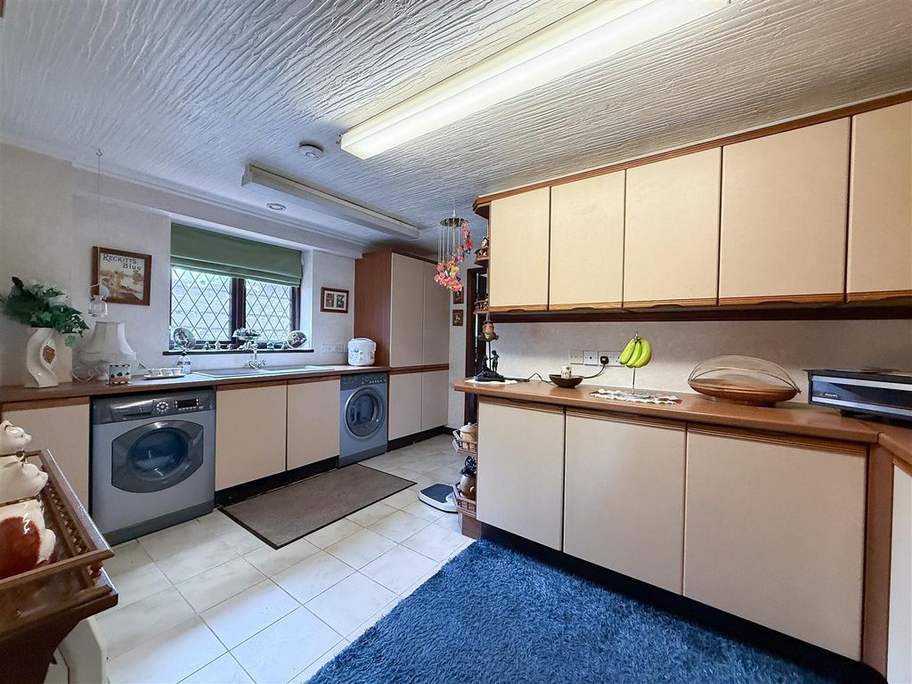 Additional image 15 of 5 bed detached house for salePaddocks Green, Congleton CW12