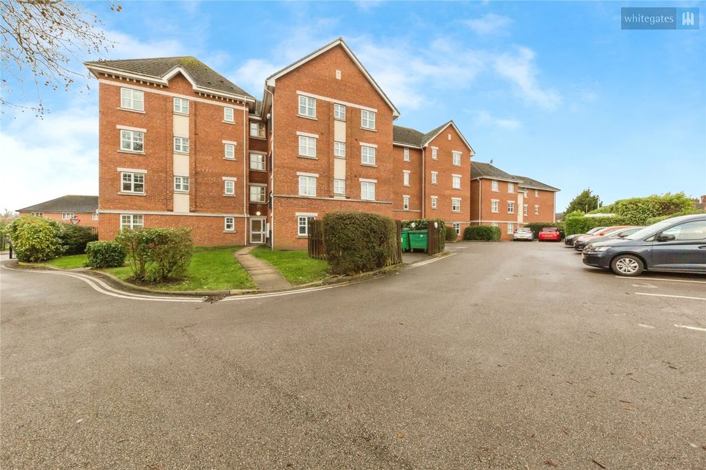 2 bed flat for salePoints House, Dale Way, Crewe, Cheshire CW1