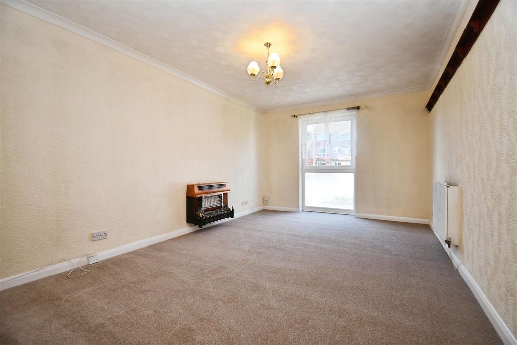Additional image 2 of 2 bed flat for saleElm Tree Court, Cottingham HU16