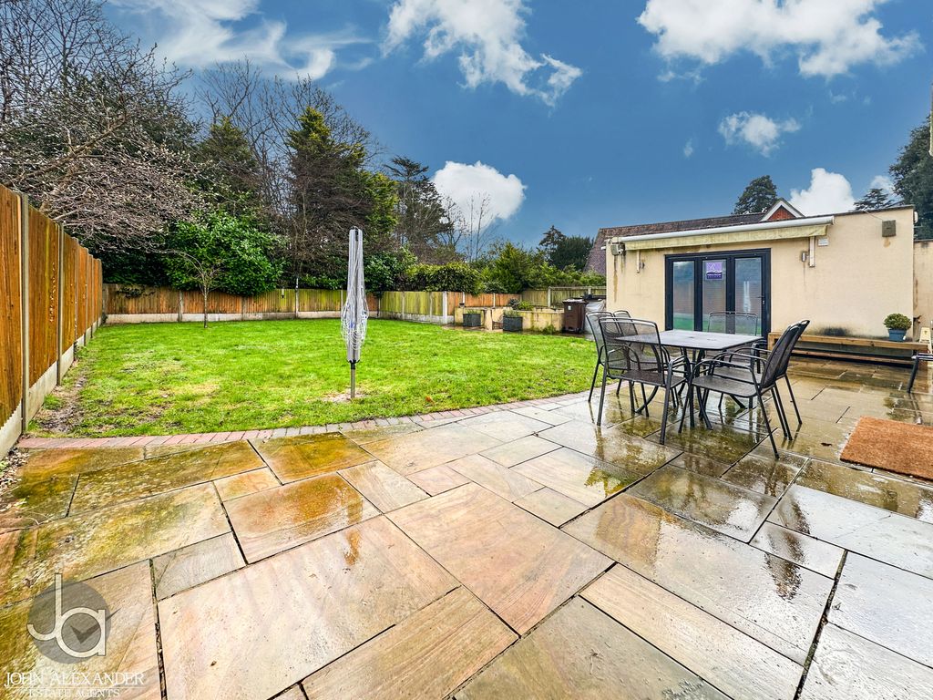 Additional image 2 of 4 bed detached house for saleStraight Road, Colchester CO3