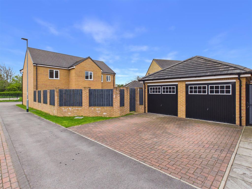 Additional image 19 of 5 bed detached house for saleBromby Close, Cottingham HU16