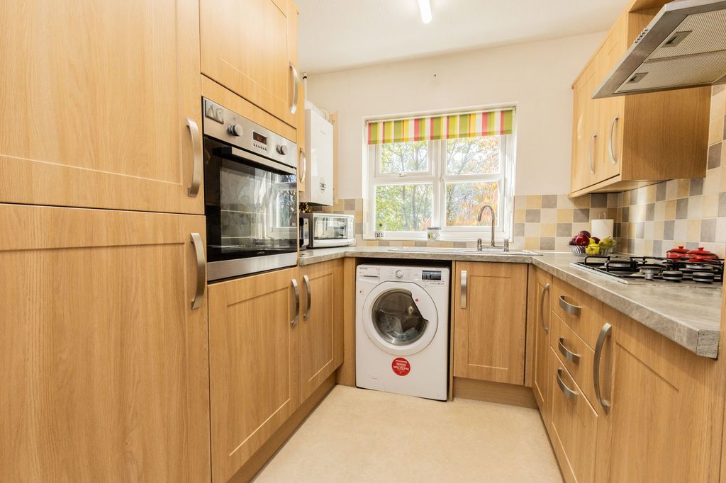 Additional image 3 of 2 bed flat for saleRectory Fields, Cranbrook TN17