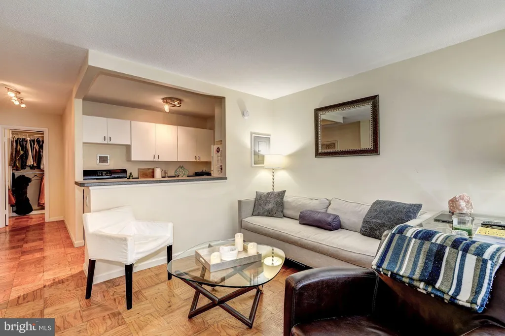 Additional image 2 of 1301 20th Street NW Unit 201, Washington, DC 20036