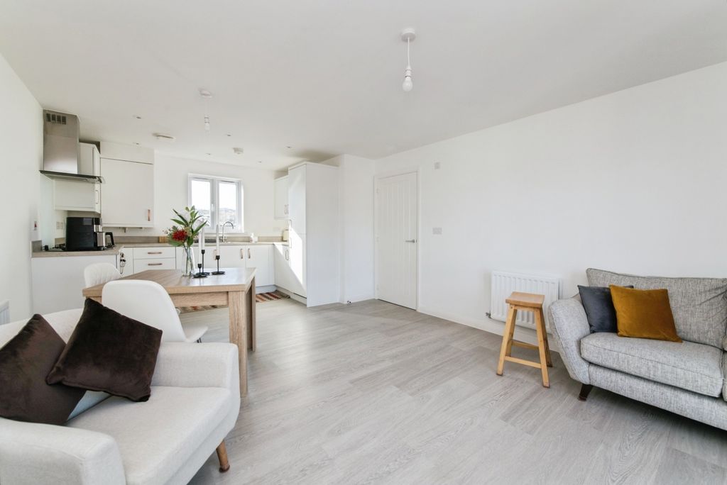 2 bed flat for saleShearwater Way, Seaton, Devon EX12 photo 2