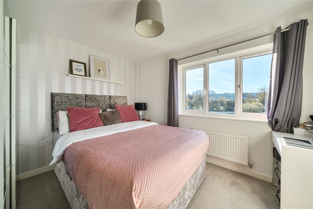 Additional image 5 of 4 bed detached house for saleWillow Walk, Crediton, Devon EX17