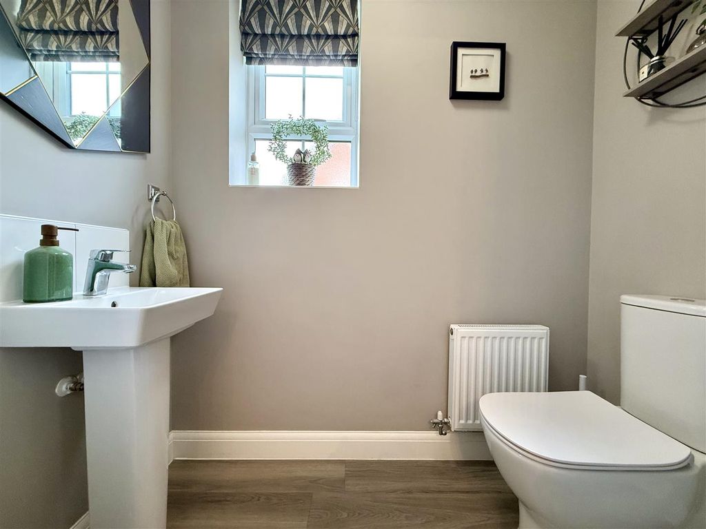 Additional image 13 of 4 bed detached house for saleTugby Drive, Hugglescote, Coalville LE67