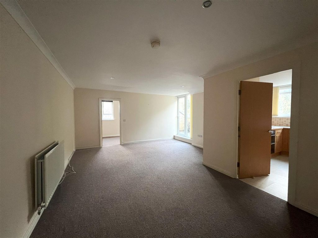 Additional image 5 of 3 bed flat for saleMill Green, Congleton CW12