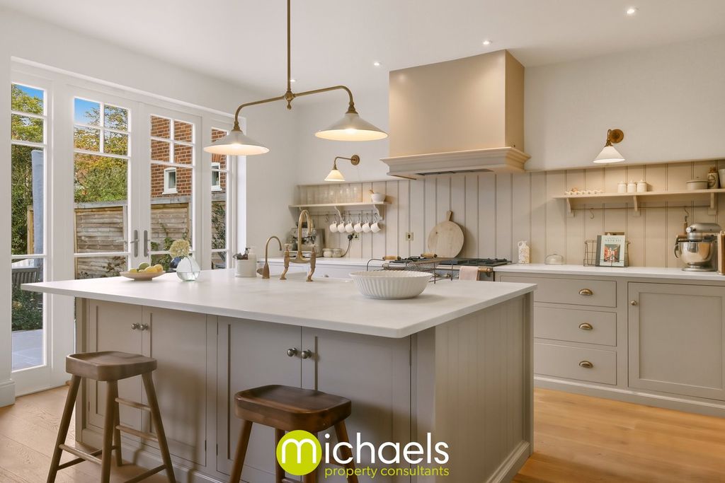 Additional image 6 of 6 bed detached house for saleIreton Road, Lexden, Colchester CO3