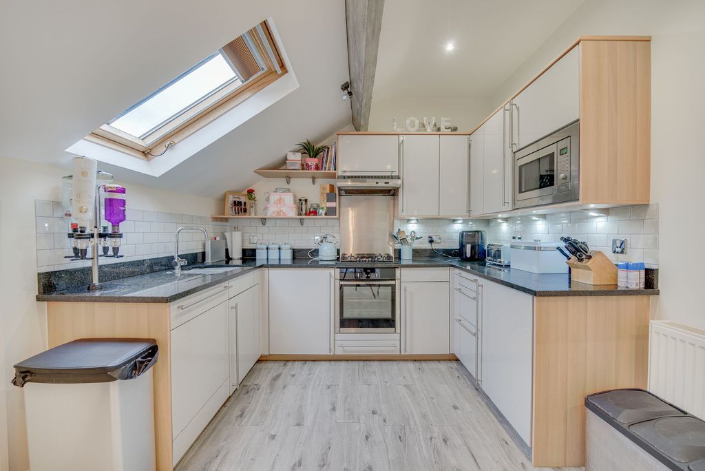 Additional image 11 of 3 bed flat for saleWestholme Close, Congleton CW12