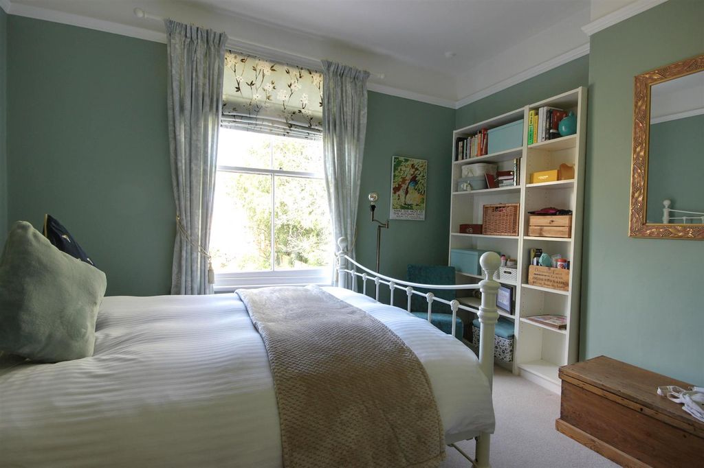 Additional image 16 of 5 bed detached house for saleSouth Street, Cottingham HU16