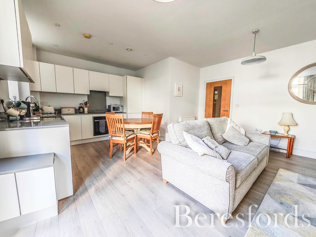 Additional image 4 of 2 bed flat for saleHigh Street, Colchester CO1